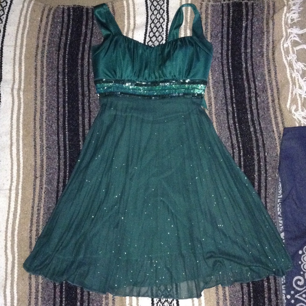 Perfect Green Holiday Dress